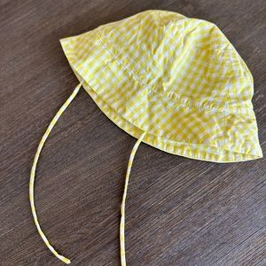 Jacadi girls hat yellow